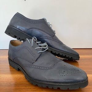 Carlos Santana Wingtips